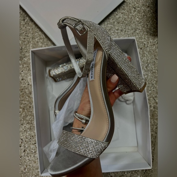 Steve Madden Carrson rhinestone heels - Picture 2 of 4